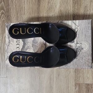 Gucci shoes